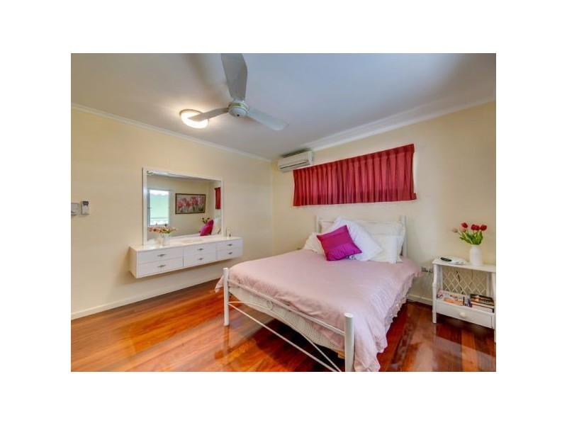 21 Renita Street, Aspley QLD 4034