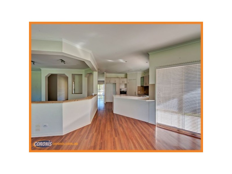 16 Riverside Tce, Windaroo QLD 4207