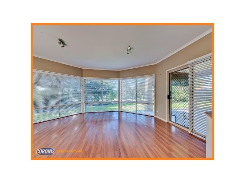 16 Riverside Tce, Windaroo QLD 4207