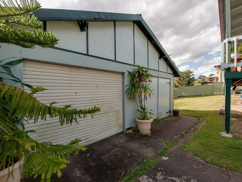 46 Dennis Road, Springwood QLD 4127