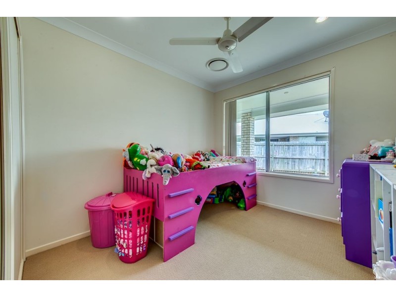 84 Jacaranda Drive, Yamanto QLD 4305