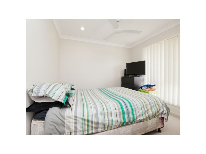 9 Wallis Circuit, North Lakes QLD 4509