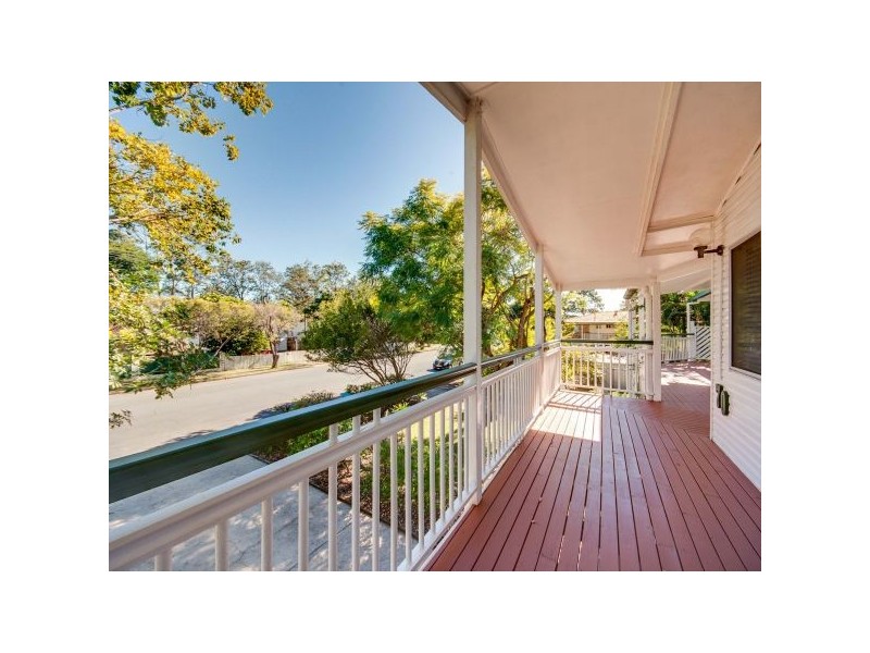 70 Spitfire Avenue, Strathpine QLD 4500