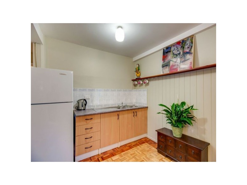 70 Spitfire Avenue, Strathpine QLD 4500