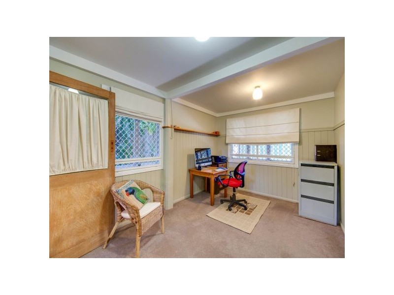 70 Spitfire Avenue, Strathpine QLD 4500