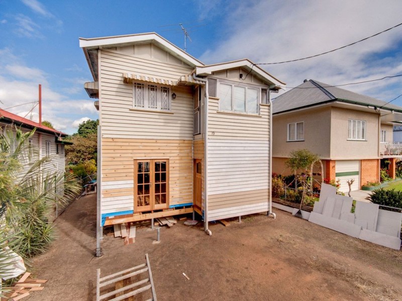 19 Kedron Street, Kedron QLD 4031