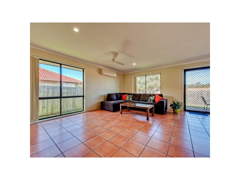 76 Collins Street, Collingwood Park QLD 4301