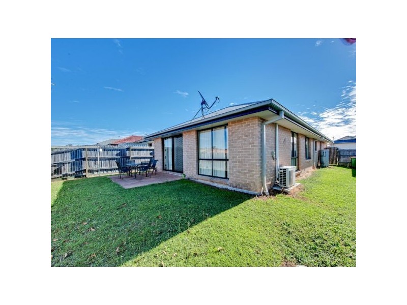 76 Collins Street, Collingwood Park QLD 4301