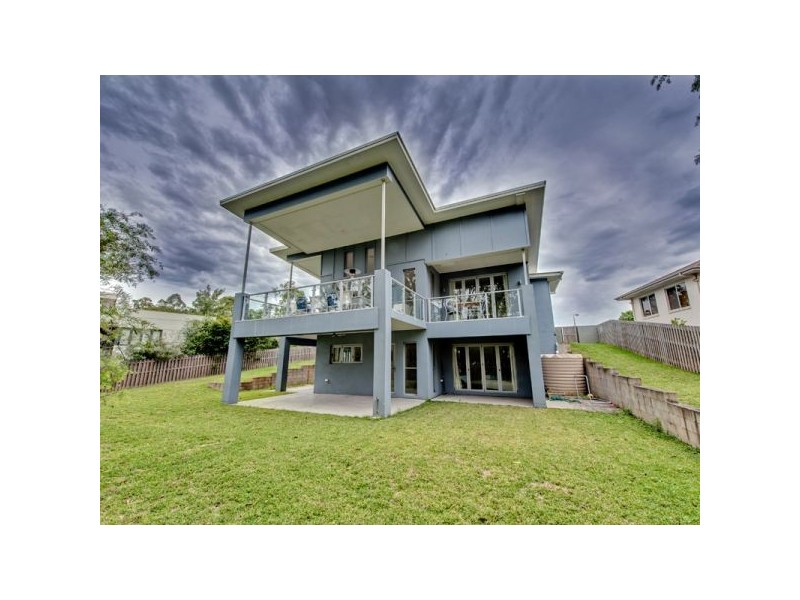 6 Cassia Court, Brookwater QLD 4300