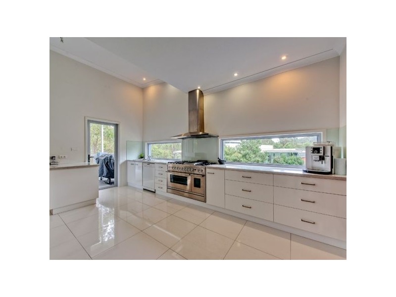 6 Cassia Court, Brookwater QLD 4300