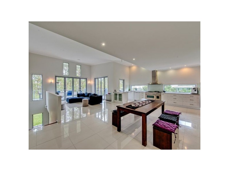 6 Cassia Court, Brookwater QLD 4300