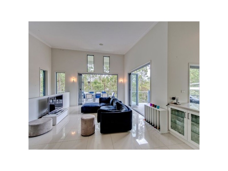 6 Cassia Court, Brookwater QLD 4300
