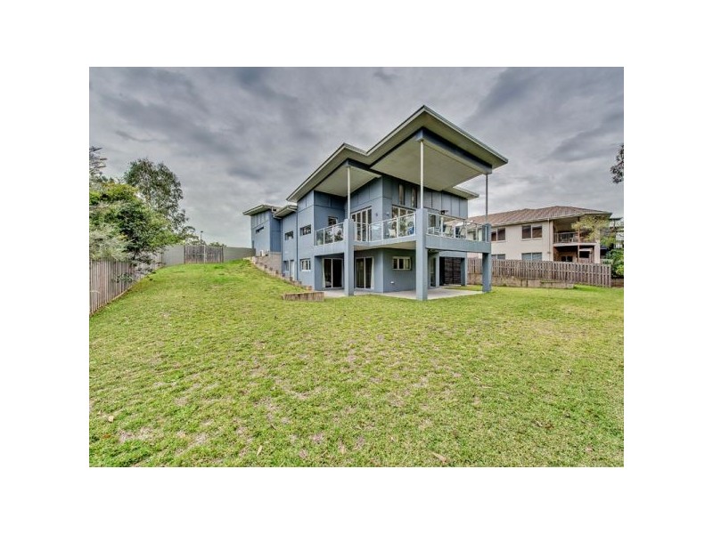6 Cassia Court, Brookwater QLD 4300