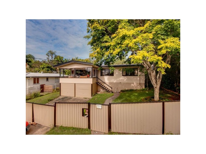 90 Ringrose Street, Stafford Heights QLD 4053