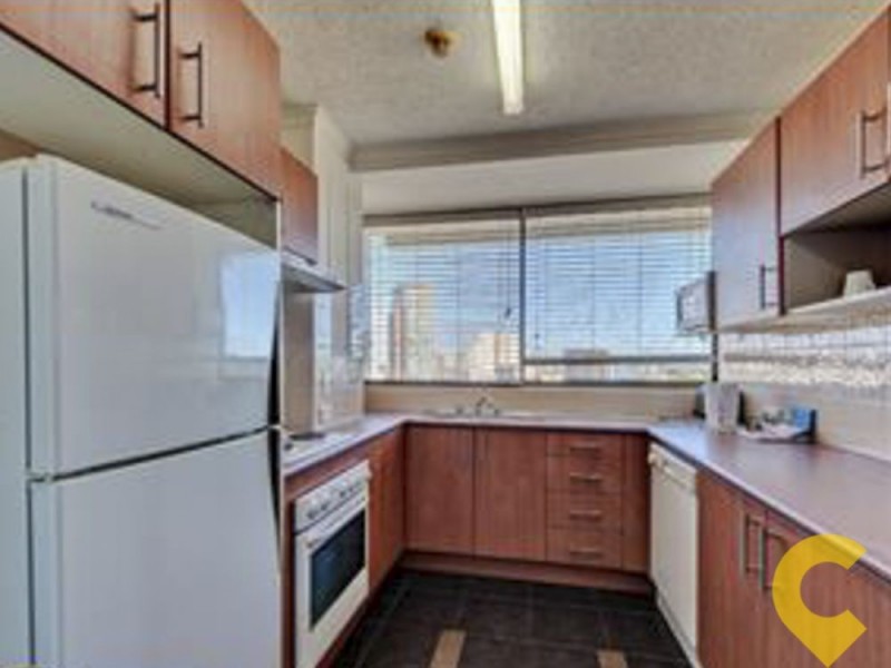 13c/10 Marine Parade, Southport QLD 4215
