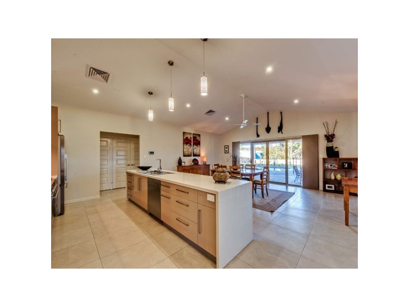 31 Yarabah Crescent, Shailer Park QLD 4128