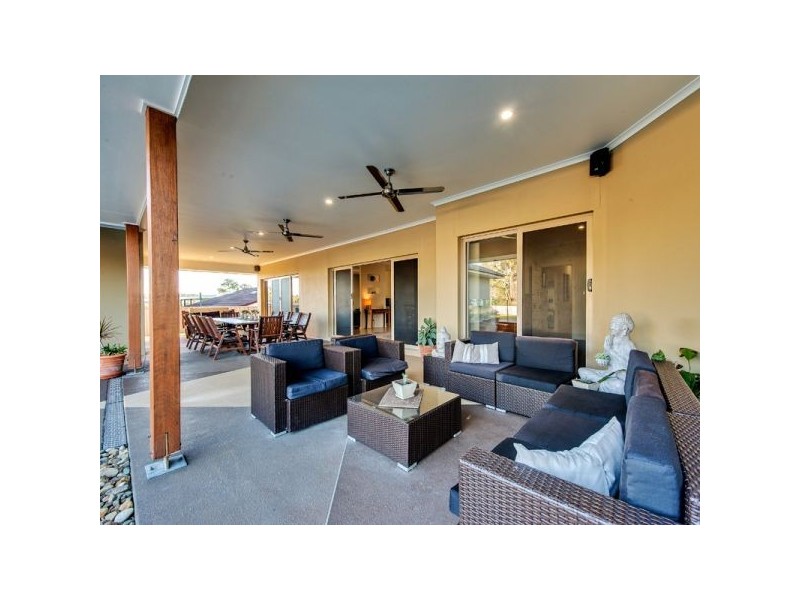31 Yarabah Crescent, Shailer Park QLD 4128