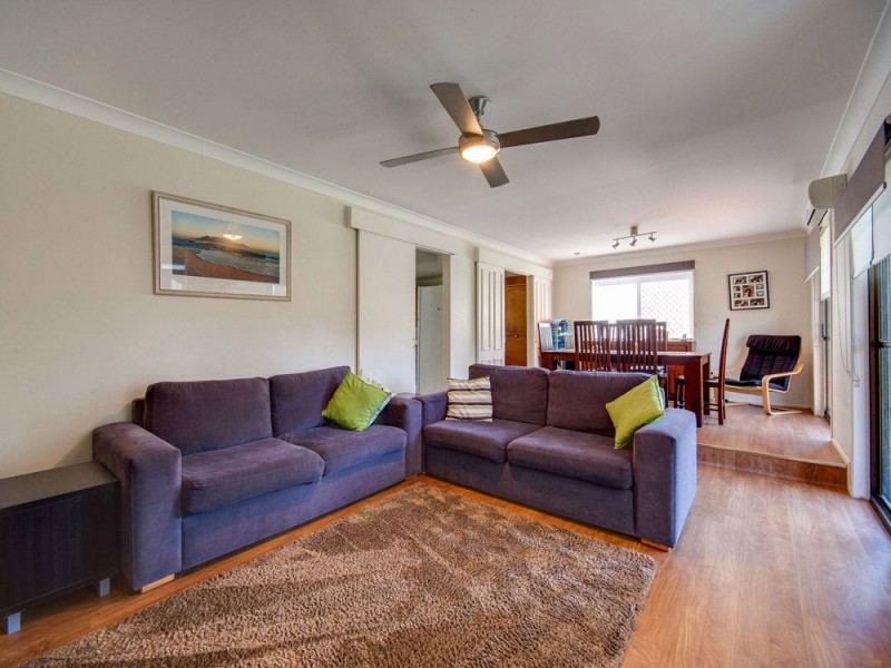 4 Barvas Street, Ferny Grove QLD 4055