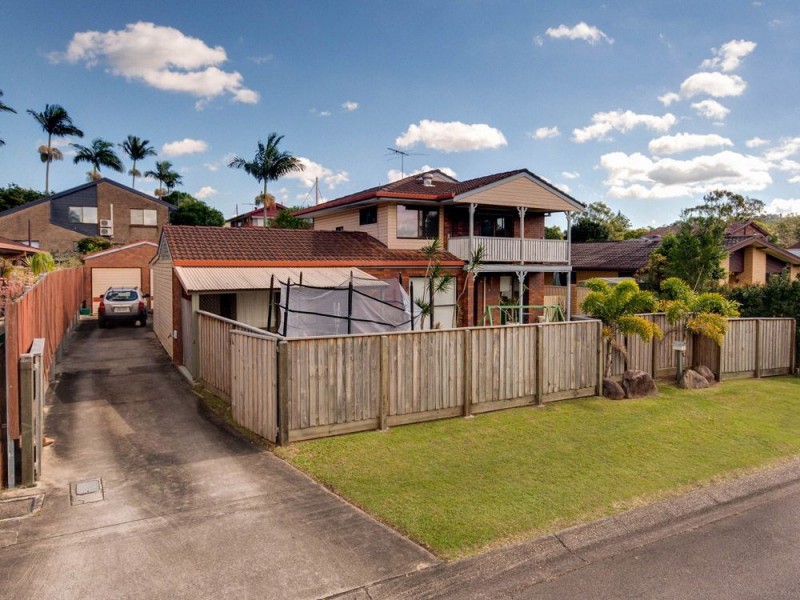 4 Barvas Street, Ferny Grove QLD 4055