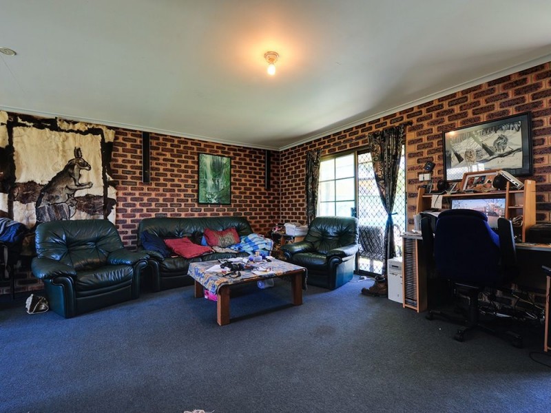 36 Bywater Street, Hillcrest QLD 4118