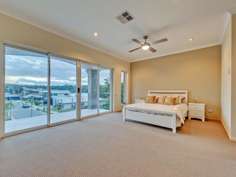 26 Lakeview Place, Springfield Lakes QLD 4300