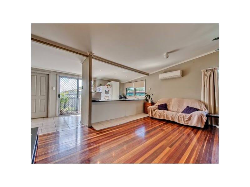 143 Smith Road, Woodridge QLD 4114