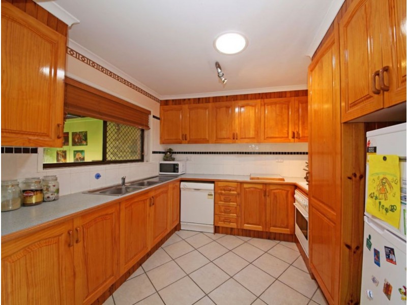 19 Chelsea Promenade, Caboolture South QLD 4510