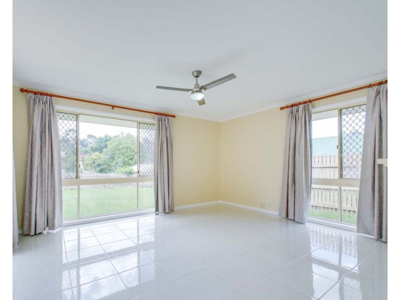 22 Pettys Rd, Everton Hills QLD 4053