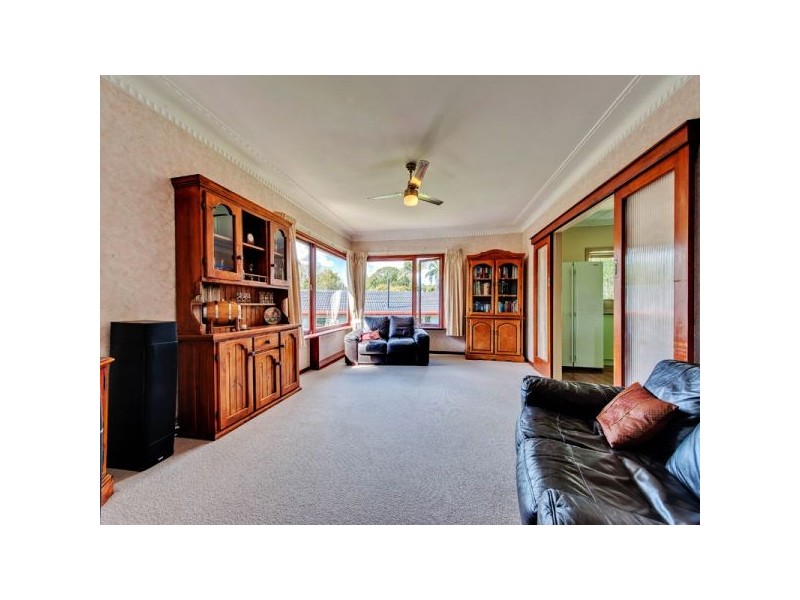 13 Katrina Crescent, Waterford West QLD 4133