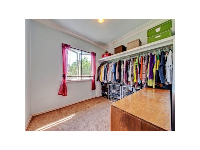 13 Katrina Crescent, Waterford West QLD 4133