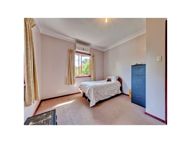 13 Katrina Crescent, Waterford West QLD 4133
