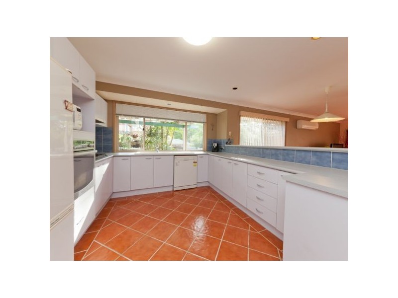 25 Listonia Drive, Albany Creek QLD 4035