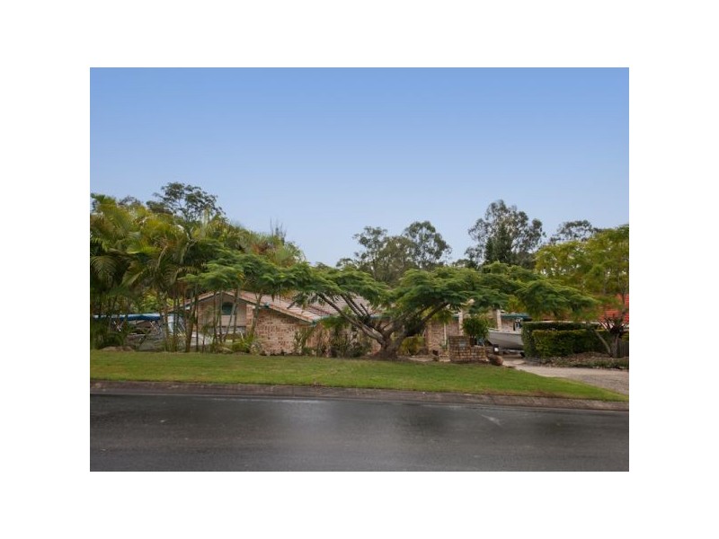 25 Listonia Drive, Albany Creek QLD 4035