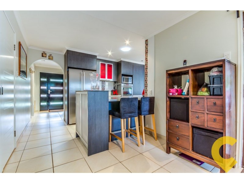 66 Aquarius Drive, Kingston QLD 4114