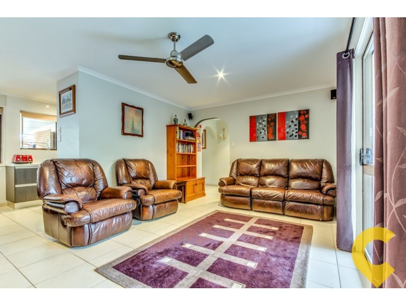 66 Aquarius Drive, Kingston QLD 4114