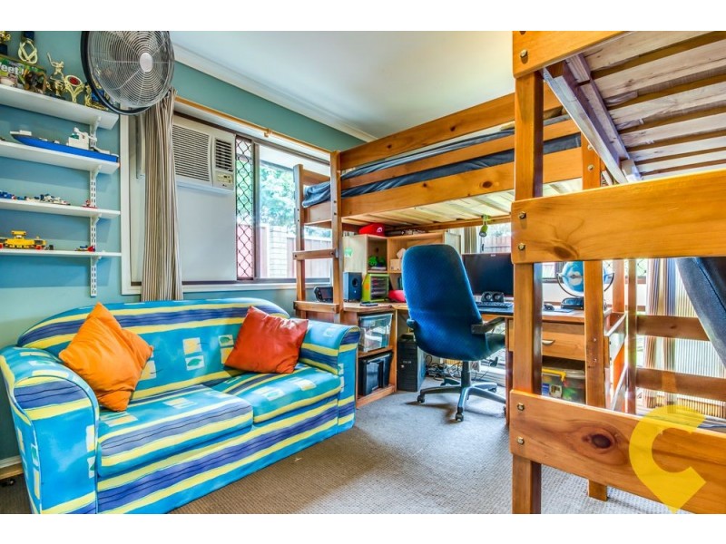 66 Aquarius Drive, Kingston QLD 4114