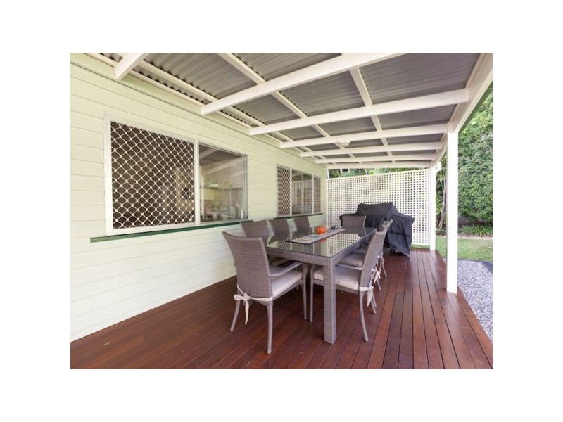 63 Donald Street, Camp Hill QLD 4152