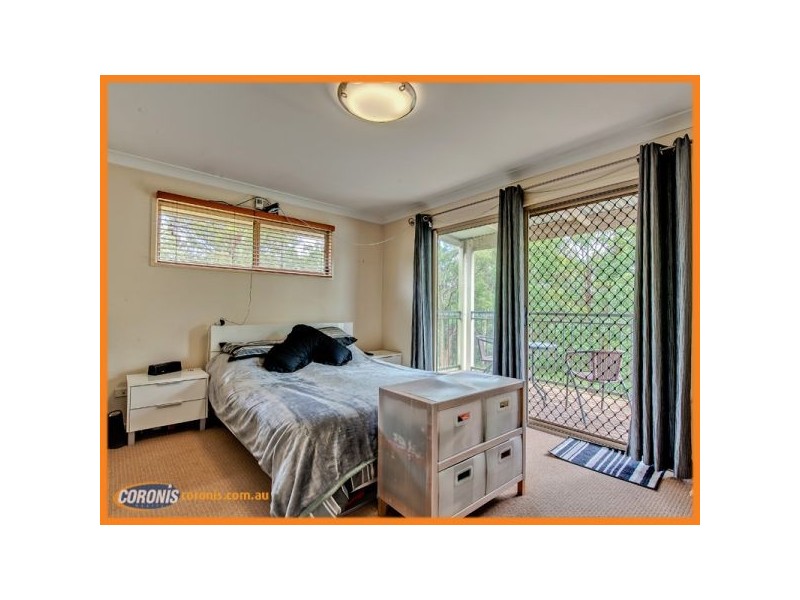 15 Carisbrook Circuit, Forest Lake QLD 4078