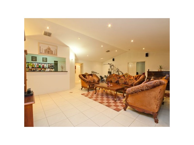 9 Thyme Court, Upper Caboolture QLD 4510