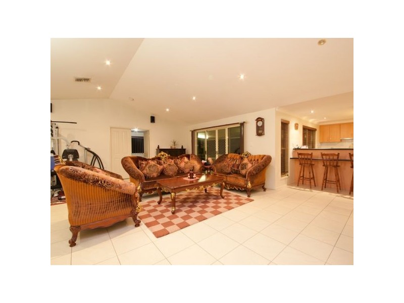 9 Thyme Court, Upper Caboolture QLD 4510