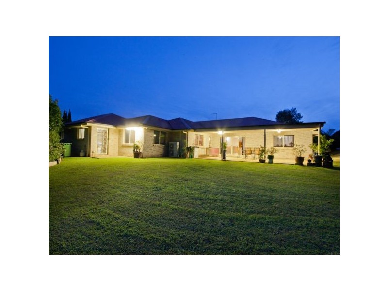 9 Thyme Court, Upper Caboolture QLD 4510