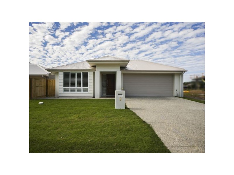 9 Summerstone Place, Upper Coomera QLD 4209