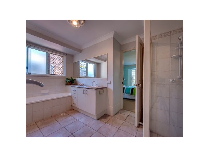 11 Wooraka Street, Rochedale South QLD 4123