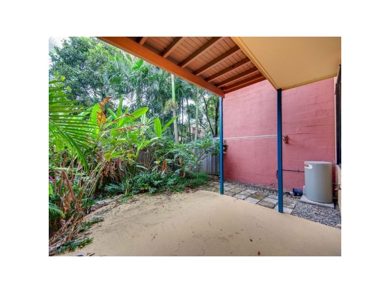 2/105 Hall Street, Alderley QLD 4051