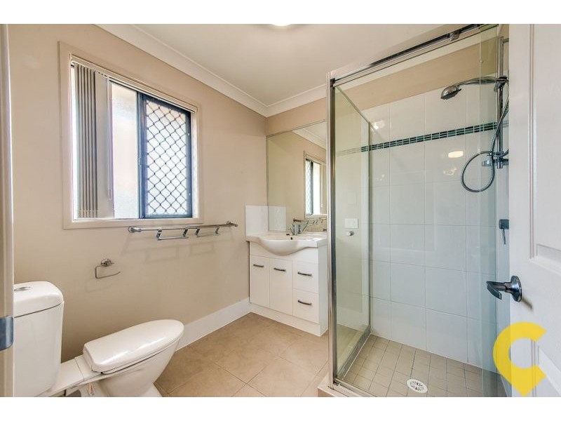 2/270 Eagle Street, Collingwood Park QLD 4301