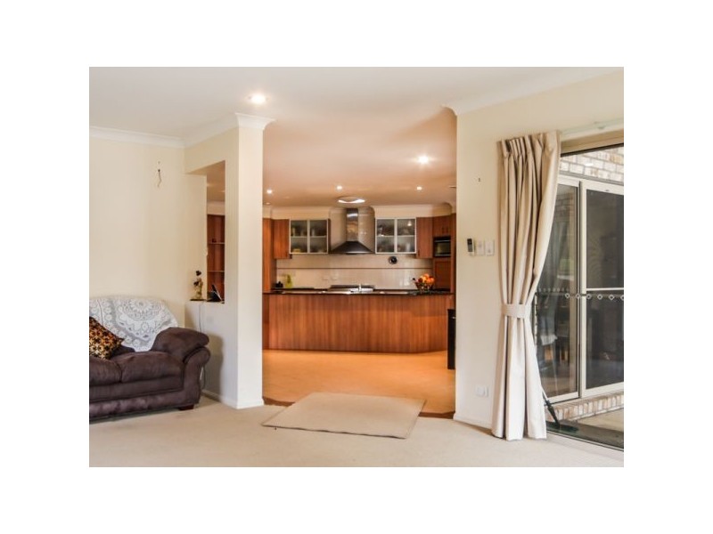 60 Dellwood Circuit, Molendinar QLD 4214