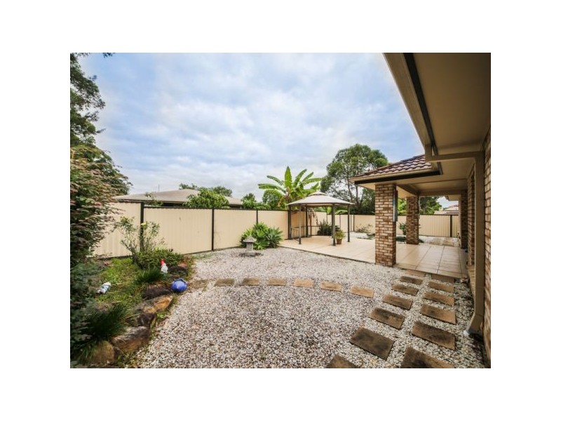 60 Dellwood Circuit, Molendinar QLD 4214