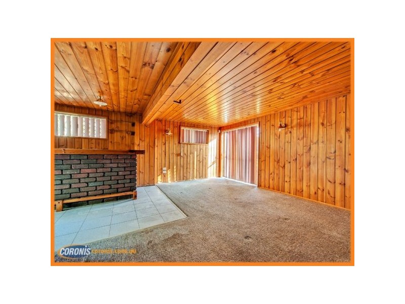 386 Old Logan Road,, Camira QLD 4300