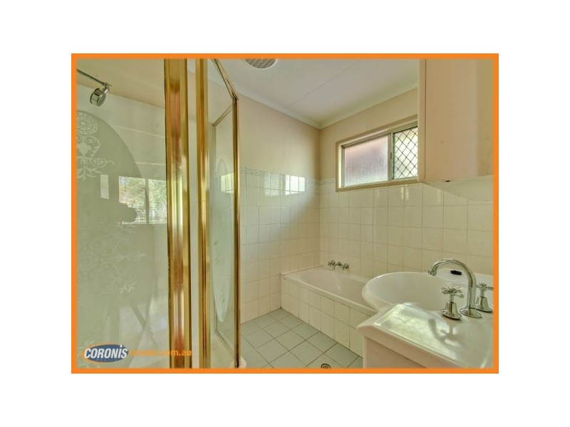 386 Old Logan Road,, Camira QLD 4300