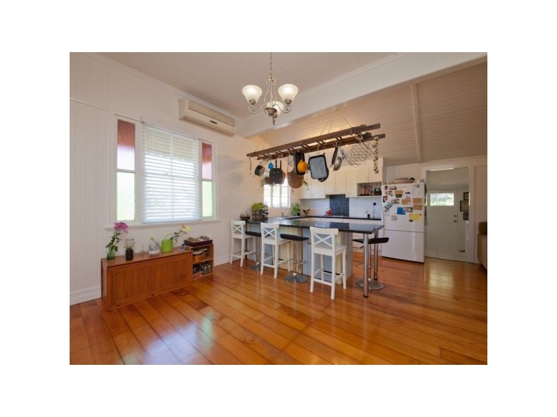 3 Guildford Street, Kelvin Grove QLD 4059